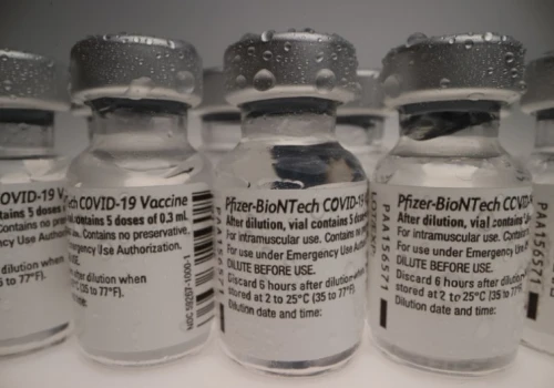 Pfizer zablokował 5,7 mld zł za polskie niebo! Sąd w Belgii decyduje dziś o bezpieczeństwie lotów