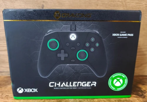 Drakong Challenger: Standardowy pad do Xboksa ma groźnego i taniego rywala
