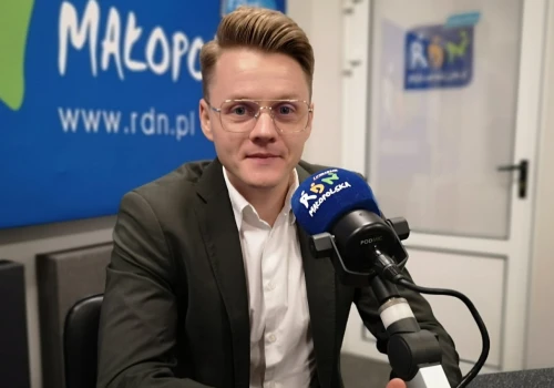 Tarnowski radny stawia na Rozwój Plus, ale zostaje w klubie PiS