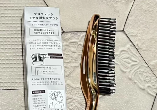 Fenomen wśród gadżetów do włosów. Dlaczego Japonki mają obsesję na punkcie tej niepozornej szczotki?