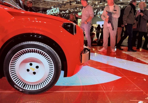 Citroën otwiera drzwi do nowego modelu 2CV Concept i buduje społeczność miłośników elektrycznej kaczki