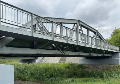 Ma tylko 27 metrów, ale to pierwszy taki most na świecie
