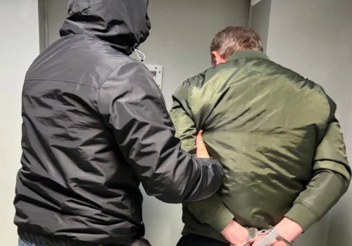 Nożownik w liceum w Opolu. Mężczyzna niedawno wyszedł z więzienia
