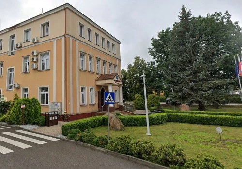 Urząd Miejski w Kolbuszowej szuka pracownika. Zarobki do 7500 zł