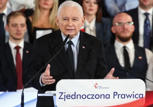 Nowy plan na prawicy? Prezes PiS apeluje o jedność