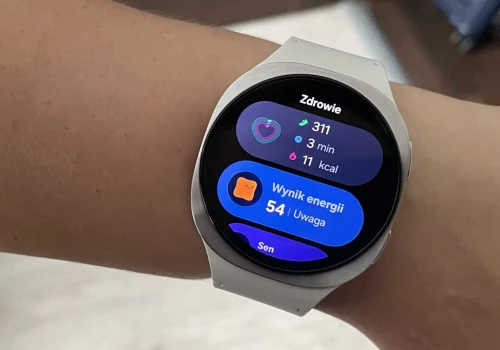 Samsung udostępnia kolejną aktualizację One UI 9 Watch. Cztery Galaxy Watche na liście