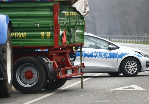 Policja znowu kontroluje rolników. Są już pierwsze mandaty