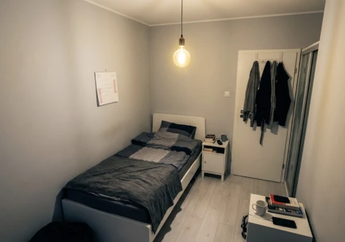 Pokój 5 m2 bez okna za 600 zł, i to tylko na weekendy. To ogłoszenie z OLX szokuje