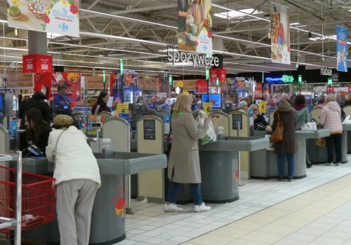 Powrót handlu w niedzielę? Polacy chcą innego rozwiązania