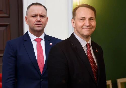 Radosław Sikorski znów drwi z prezydenta Nawrockiego. "Zanotujmy to"