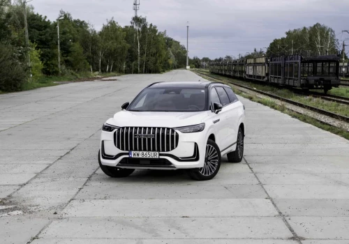 Test: Jaecoo 8 Super Hybrid – czy zdetronizuje Omodę 9?