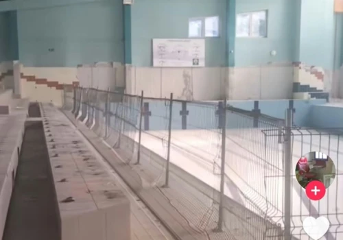 Dzieci nagrały TikToka na budowie basenu w Tychach. Wykonawca zapowiada monitoring i kroki prawne