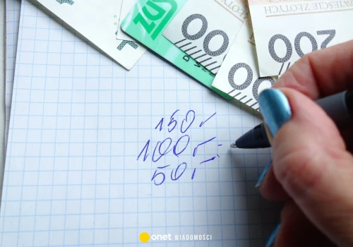 W listopadzie zmiany w harmonogramie wypłat 800 plus. Dzień z podwójnymi wypłatami