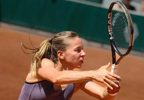 Sensacja w Wuhan! Maja Chwalińska pokonała Marię Sakkari. Polka o krok od finału WTA 1000
