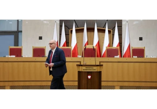 Spór wokół TK. Jest oświadczenie sędziów