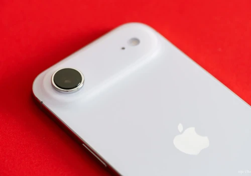Apple depcze Samsungowi po piętach w III kwartale 2026 roku