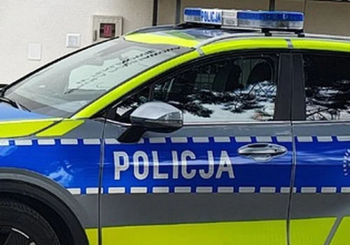 Driftował BMW w centrum Wielunia. 19-latek stracił prawo jazdy