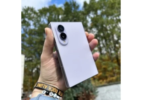 Bixby po polsku. Samsung rozszerza języki swojego asystenta AI