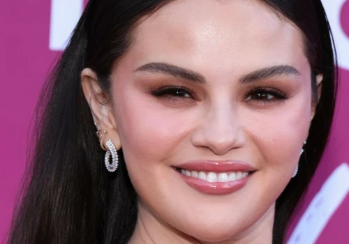 Selena Gomez w olśniewającej kreacji. Zachwyciła podczas gali charytatywnej