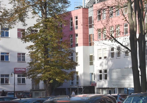 Ile zarobili lekarze, pielęgniarki, ratownicy w nyskim szpitalu?
