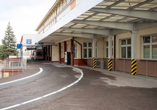 Szpital w Stalowej Woli rekrutuje. Tyle można zarobić za godzinę