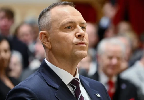 KO i PiS korzystają na sporze wokół TK? Ekspertka o tym, co może się kryć za działaniami Nawrockiego