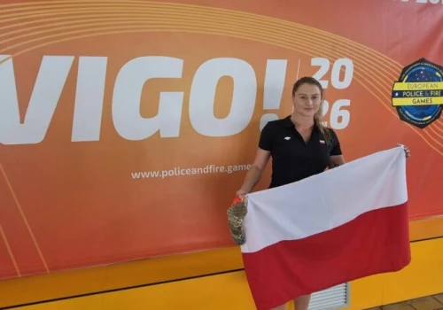 Sześć złotych i trzy srebrne. Policjantka z Częstochowy podbiła pływalnię w Vigo!