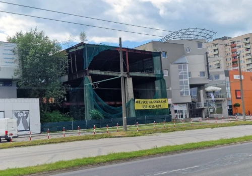 Co dalej ze „Szkieletorem” w Tychach? Rozbiórka bez pozwolenia, postępowanie prokuratury i problemy z wykonawcą