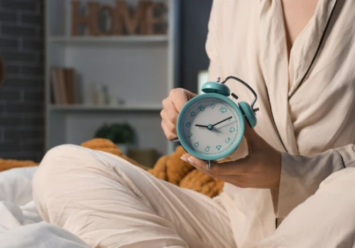 Zmiana czasu na zimowy w 2026 roku. Lada moment przestawiamy zegarki. W tym roku wyjątkowo wcześniej