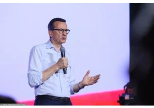 Morawiecki uderza w Orlen: Kupuje w USA za 100 zł, sprzedaje za 300