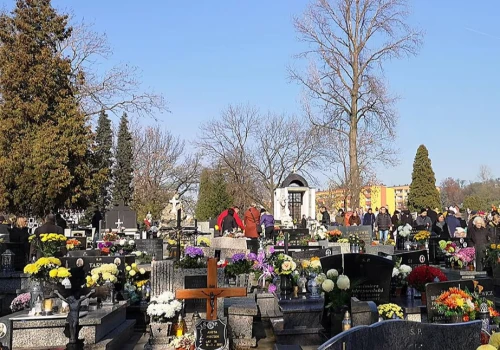 Czy 2 listopada będzie wolny od pracy? Jest decyzja w sprawie dodatkowego dnia wolnego