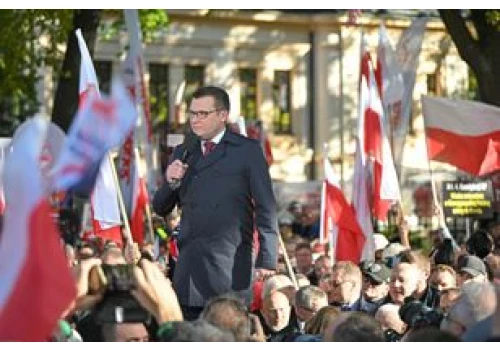 Gorąco pod Trybunałem. Człowiek prezydenta z mocnym przekazem