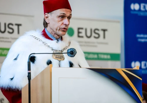 1800 studentów, nowy kierunek i 20-lecie na horyzoncie. Inauguracja roku akademickiego w EUST