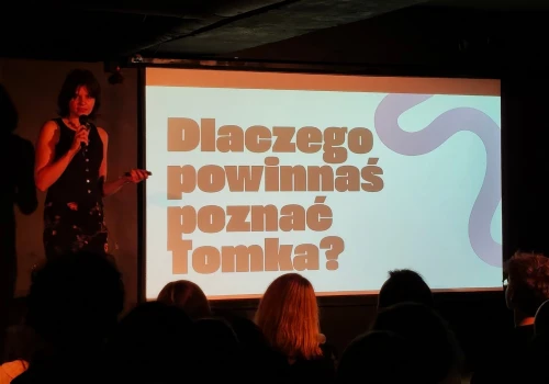 „Pitch Your Single Friend”, czyli randki dla tinderosceptycznych