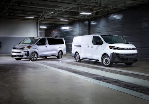 Ram ProMaster może nagle stracić wspomaganie. 265.512 aut objętych akcją
