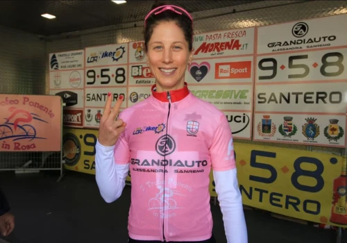 Media: Jolanda Neff po 7 latach przerwy powróci do szosowej ekipy UCI