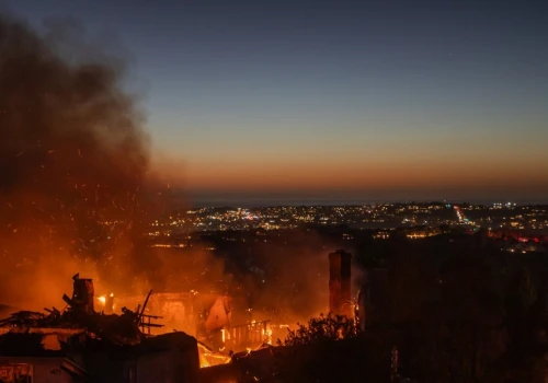 Płoną warte miliony rezydencje, pożary w Kalifornii. Wezwanie do ewakuacji