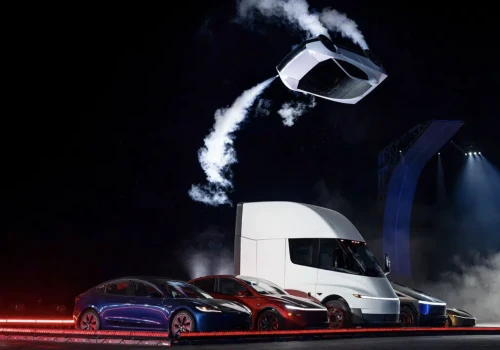 Latająca Tesla to fajny bajer. Ale nie świadczy o zacofaniu UE