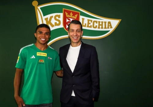 Urfer chce więcej niż wygranej z Arką. Lechia ma przed derbami sporo do udowodnienia