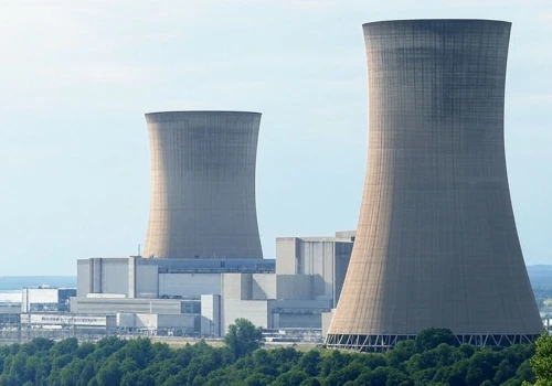 Projekt elektrowni jądrowej w Polsce jest realizowany nieudolnie i bezmyślnie
