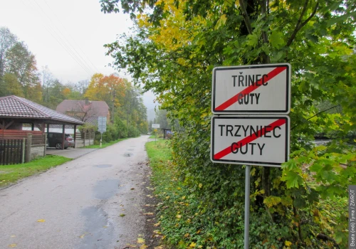 Dwujęzyczne oznakowanie na Zaolziu. Do gmin ma trafić list