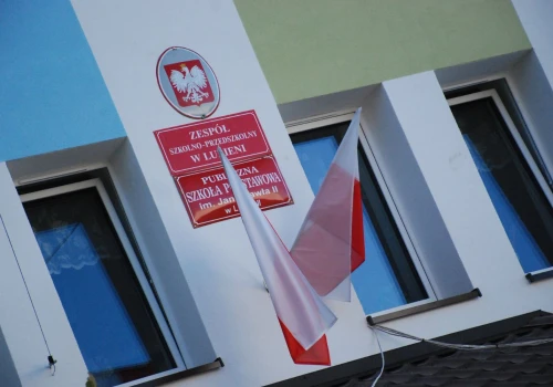 Od stu lat kształtują młode pokolenia
