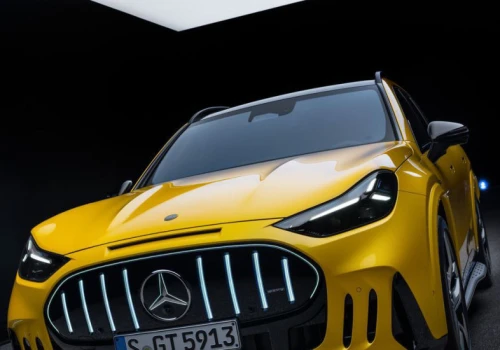 Ładowanie z mocą 710 kW i ponad 1000 KM. Oto Mercedes-AMG GT SUV