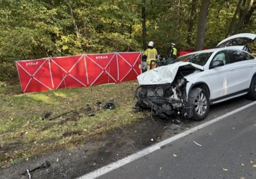 Poważny wypadek w Gajewie! Dwie osoby ciężko ranne. Śmigłowiec LPR na miejscu, trwa akcja ratunkowa