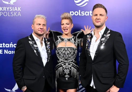 Piękni i Młodzi pozamiatali na PGE Narodowym hitem „Czułe słowa (My oh my)”