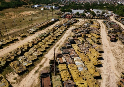 Rosja odbudowuje magazyny wojskowe przy granicach NATO