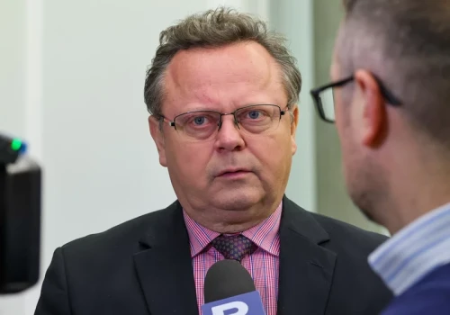 Szejna się wygadał? Tak koalicja chce usunąć Święczkowskiego ze stanowiska