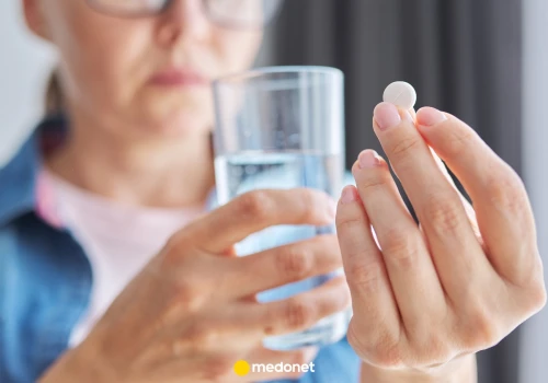 Nowe wytyczne w leczeniu objawów menopauzy. Taką terapię zalecają eksperci