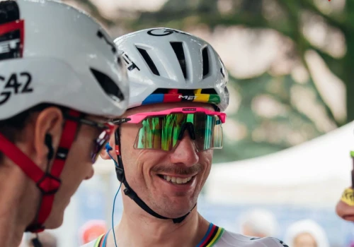 Veneto Classic 2026: Brandon McNulty przełamuje „klątwę” tęczowej koszulki