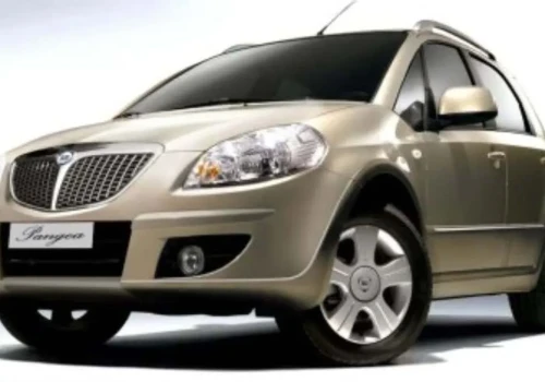 Lancia pokazała pierwszego SUV-a. A miała to zrobić 20 lat temu